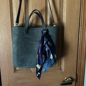 Portland leather goods classic medium crossbody- Storm 🌫️🌪️⛈️